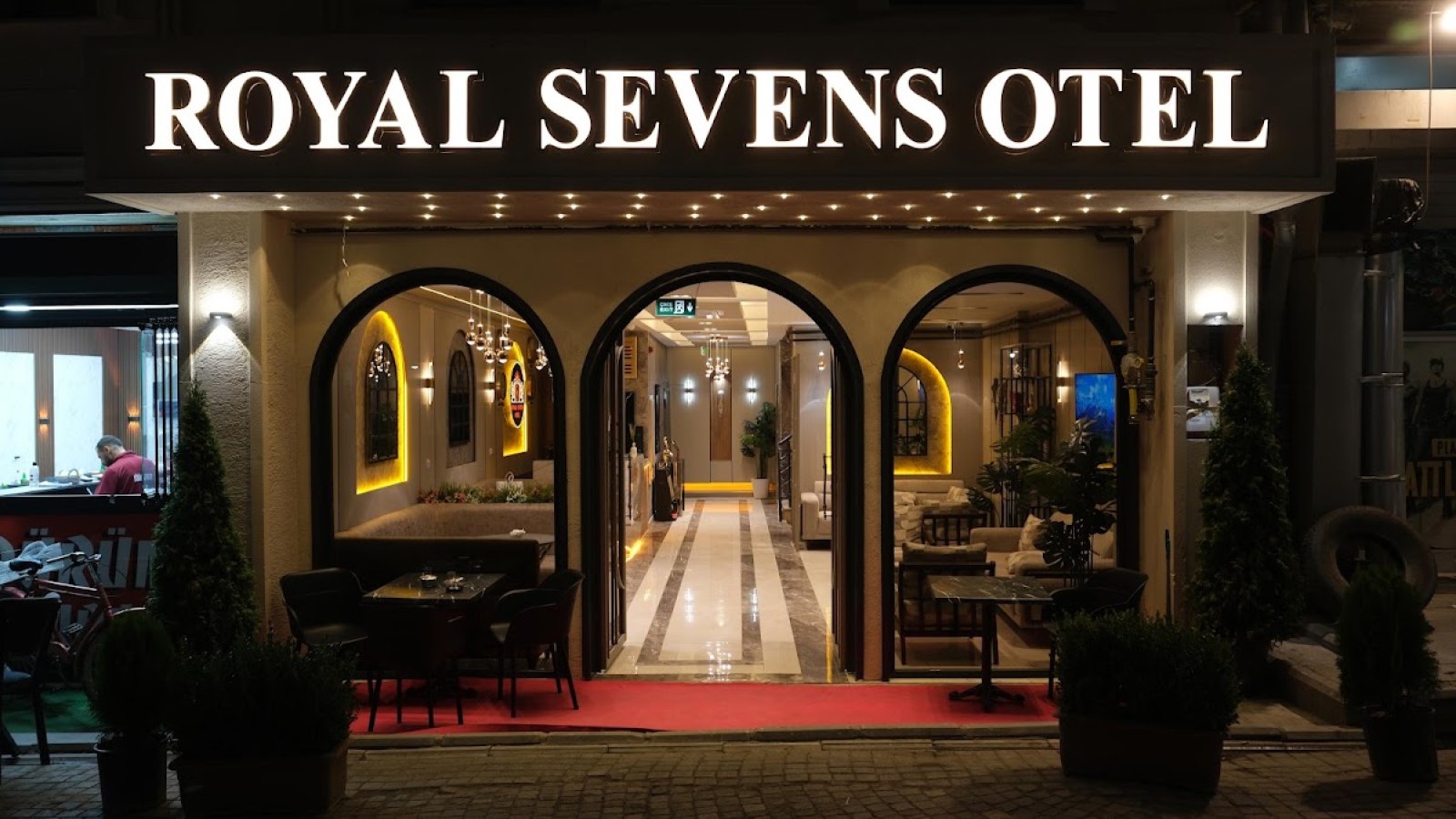 Royal Sevens Otel