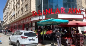 مرکز خرید تاسانلار بیزیم ون