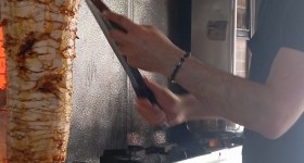 Davut Ustanin Yeri Sac Tava Kebab Salonu