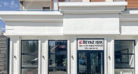 Beyaz Işık Vanİkinisan Dental Clinic